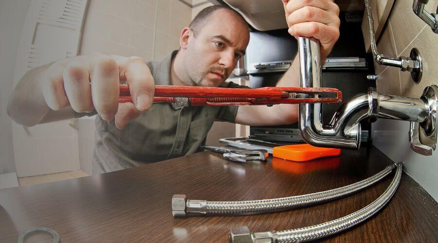 Professional emergency plumbing in Grimes, IA